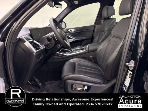 Used 2025 BMW X7 M60i w/ Executive Package AWD/4WD image 5