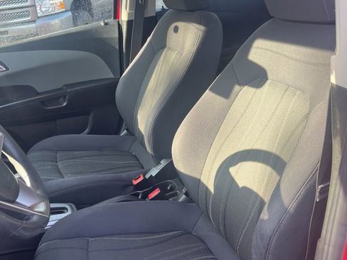 Used 2015 Chevrolet Sonic LT image 22