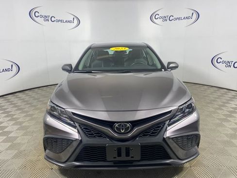 Used 2024 Toyota Camry SE FWD image 2
