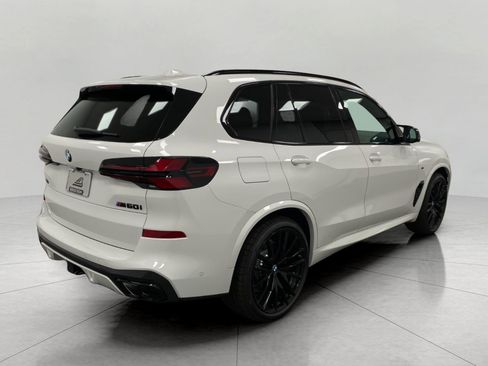 New 2026 BMW X5 M60i AWD/4WD image 3