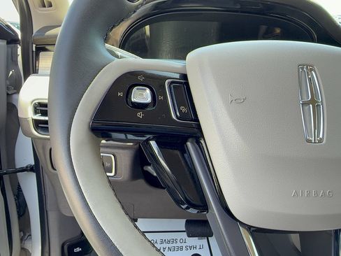 Used 2024 Lincoln Corsair FWD image 26