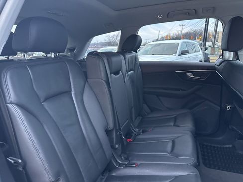 Used 2023 Audi Q7 2.0T Premium w/ Convenience Package image 25