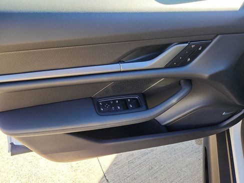 New 2026 Porsche Taycan image 11