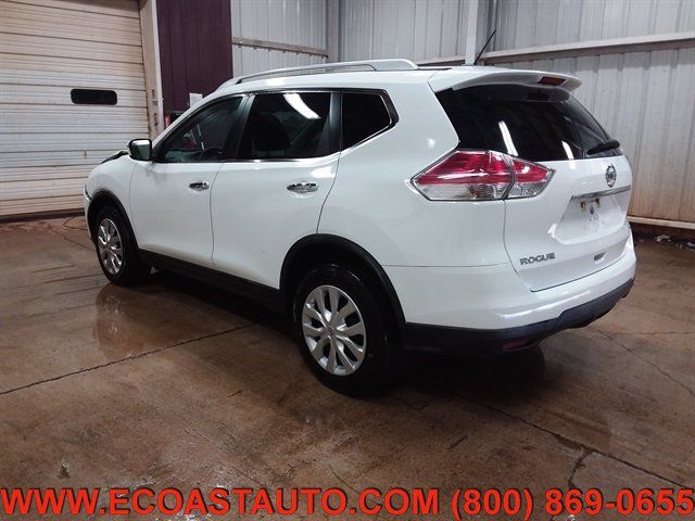 Used 2016 Nissan Rogue S w/ Appearance Package AWD/4WD image 2
