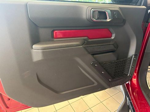 New 2025 Ford Bronco 2-Door image 7