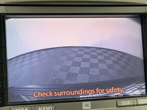 Used 2011 Toyota Venza AWD w/ Premium Pkg #2 image 13