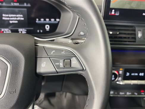 Certified 2023 Audi Q5 2.0T Prestige w/ Prestige Package image 30