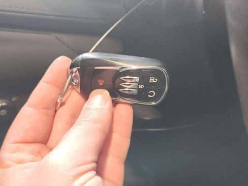 Used 2025 Buick Encore GX Preferred image 24