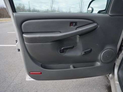 Used 2007 Chevrolet Silverado 1500 W/T image 13