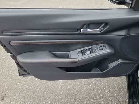 Used 2020 Nissan Altima 2.5 SR FWD image 14