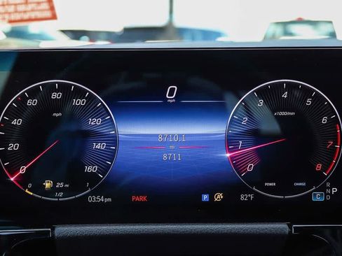 Used 2025 Mercedes-Benz GLA 250 image 25
