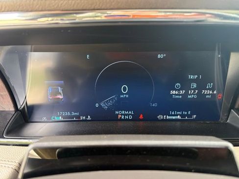 Used 2022 Lincoln Navigator L Reserve AWD/4WD image 16