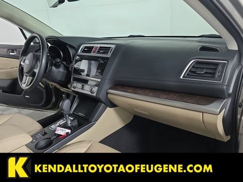 Used 2017 Subaru Outback 2.5i Limited AWD/4WD image 30