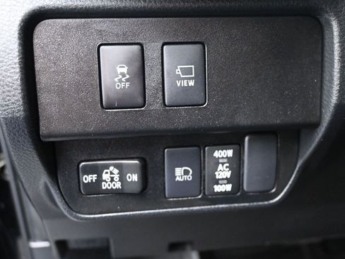 Used 2023 Toyota Tacoma Limited w/ Nightshade Package AWD/4WD image 16