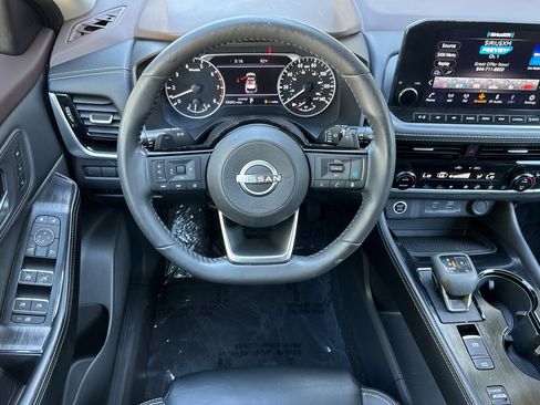 Certified 2023 Nissan Rogue SL w/ SL Premium Package image 16