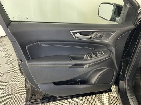 Used 2021 Ford Edge Titanium w/ Canadian Touring Package AWD/4WD image 15