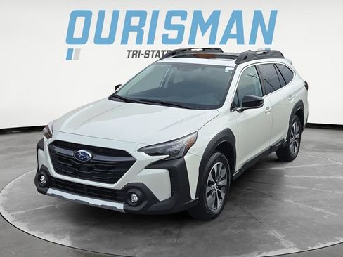 Certified 2025 Subaru Outback Limited AWD/4WD image 2