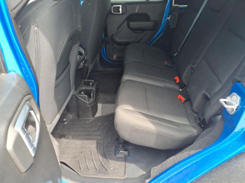 Used 2022 Jeep Wrangler Unlimited Sport AWD/4WD image 15