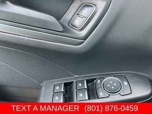 Used 2025 Ford Escape Active AWD/4WD image 15