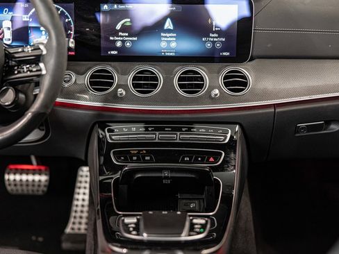 Used 2022 Mercedes-Benz E 53 AMG 4MATIC Sedan image 37