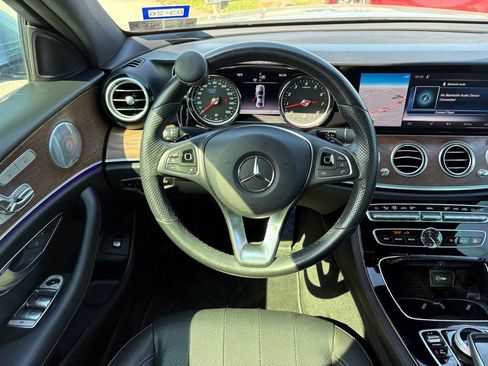 Used 2017 Mercedes-Benz E 300 image 16