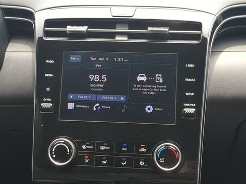 Used 2024 Hyundai Santa Cruz SE AWD/4WD image 17