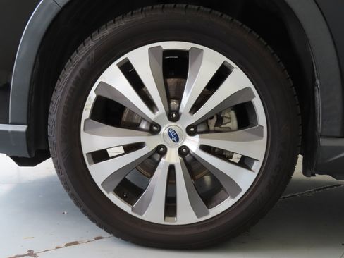 Used 2020 Subaru Ascent Touring w/ Popular Package #3 AWD/4WD image 27