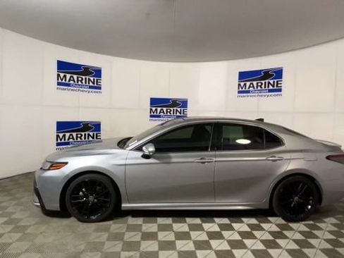 Used 2021 Toyota Camry XSE w/ Navigation Package image 6