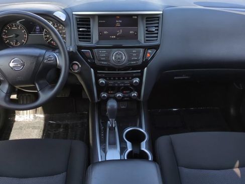 Used 2020 Nissan Pathfinder S FWD image 13