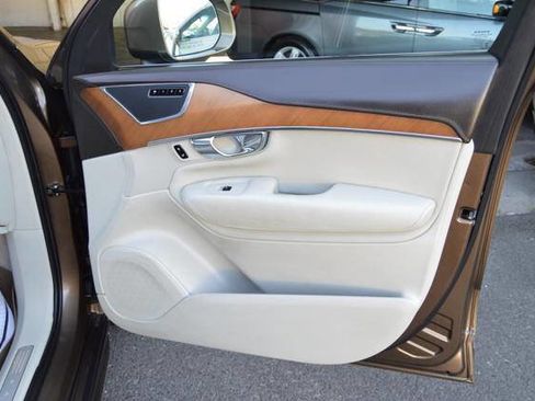Used 2016 Volvo XC90 T6 Inscription image 33