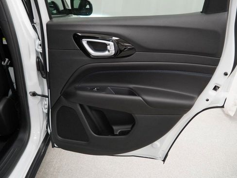 New 2026 Jeep Compass Latitude AWD/4WD image 33