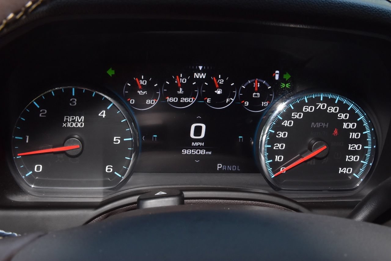 Used 2017 GMC Yukon Denali w/ Open Road Package AWD/4WD image 27