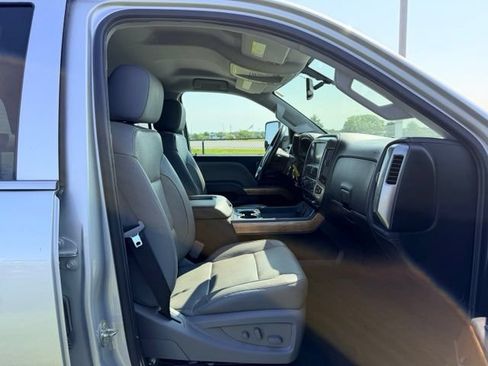 Used 2019 Chevrolet Silverado 3500 LTZ w/ Duramax Plus Package AWD/4WD image 11
