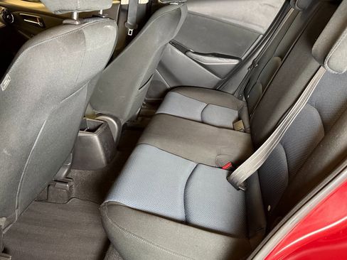 Used 2017 Toyota Yaris iA image 20