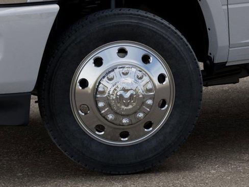 New 2026 RAM 5500 Tradesman AWD/4WD image 8