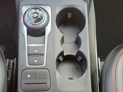 Used 2024 Ford Escape ST-Line w/ Equipment Group 301A image 31