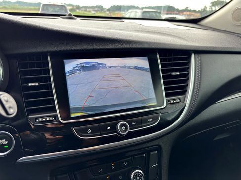 Used 2020 Buick Encore Preferred w/ Safety Package image 24