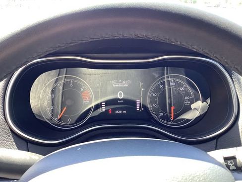 Used 2020 Jeep Cherokee Latitude Plus FWD image 14