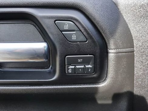 Used 2019 GMC Sierra 1500 SLT w/ SLT Premium Plus Package AWD/4WD image 18