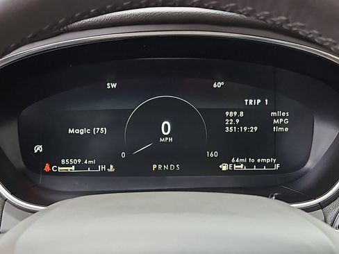 Used 2019 Lincoln Nautilus Select image 21