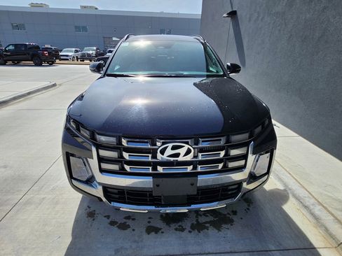 Certified 2025 Hyundai Santa Cruz Limited image 3