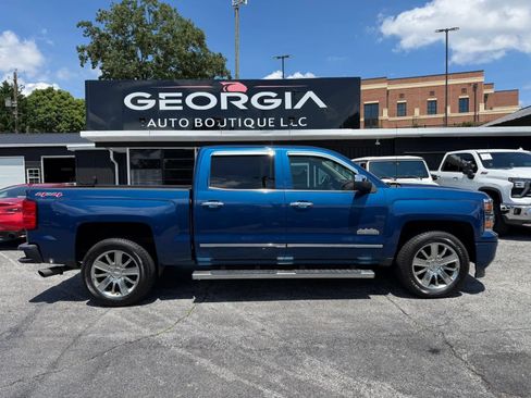 Used 2015 Chevrolet Silverado 1500 High Country w/ High Country Premium Package AWD/4WD image 6