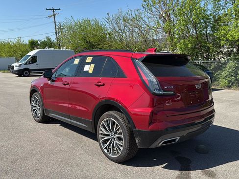 Used 2025 Cadillac XT4 Sport AWD/4WD image 5