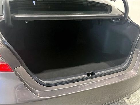 Used 2021 Toyota Camry SE AWD/4WD image 43