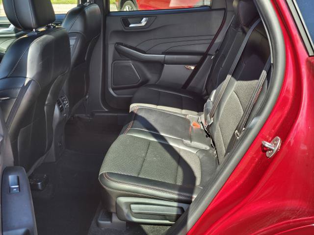 Used 2024 Ford Escape ST-Line w/ Tech Pack #1 AWD/4WD image 11