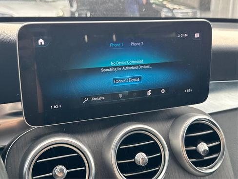 Used 2020 Mercedes-Benz GLC 300 4MATIC image 28