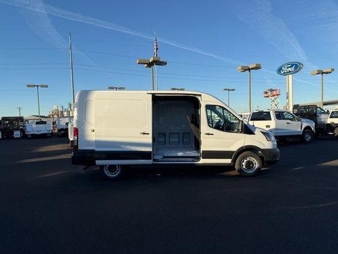 New 2026 Ford Transit 250 148 Medium Roof image 3