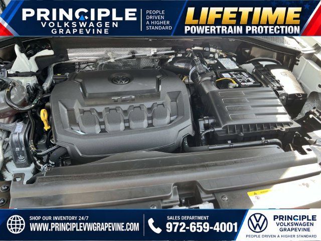 Used 2023 Volkswagen Tiguan SE FWD image 29