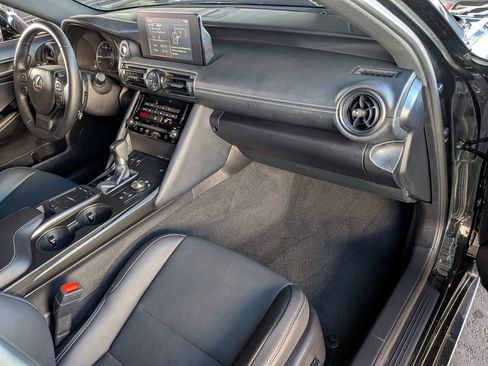 Used 2025 Lexus IS 300 F Sport RWD image 33