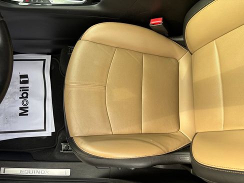 Used 2022 Chevrolet Equinox Premier AWD/4WD image 23